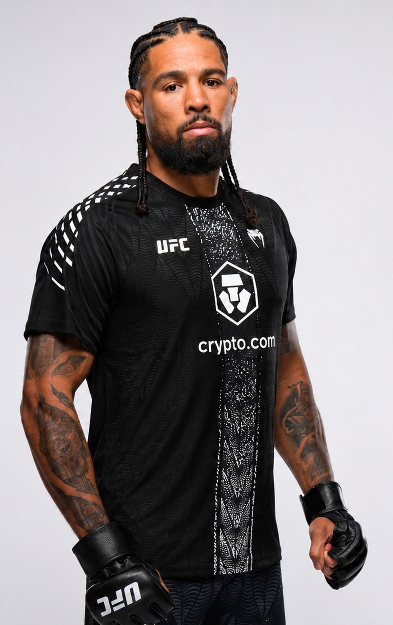 Max Griffin in UFC training gear and gloves